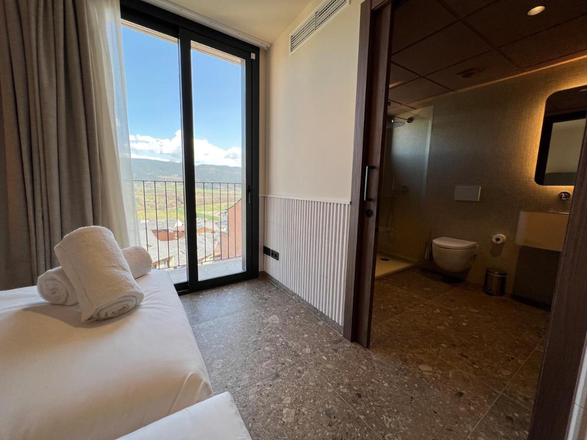 Cim Hotel Boutique Puigcerdà Zewnętrze zdjęcie